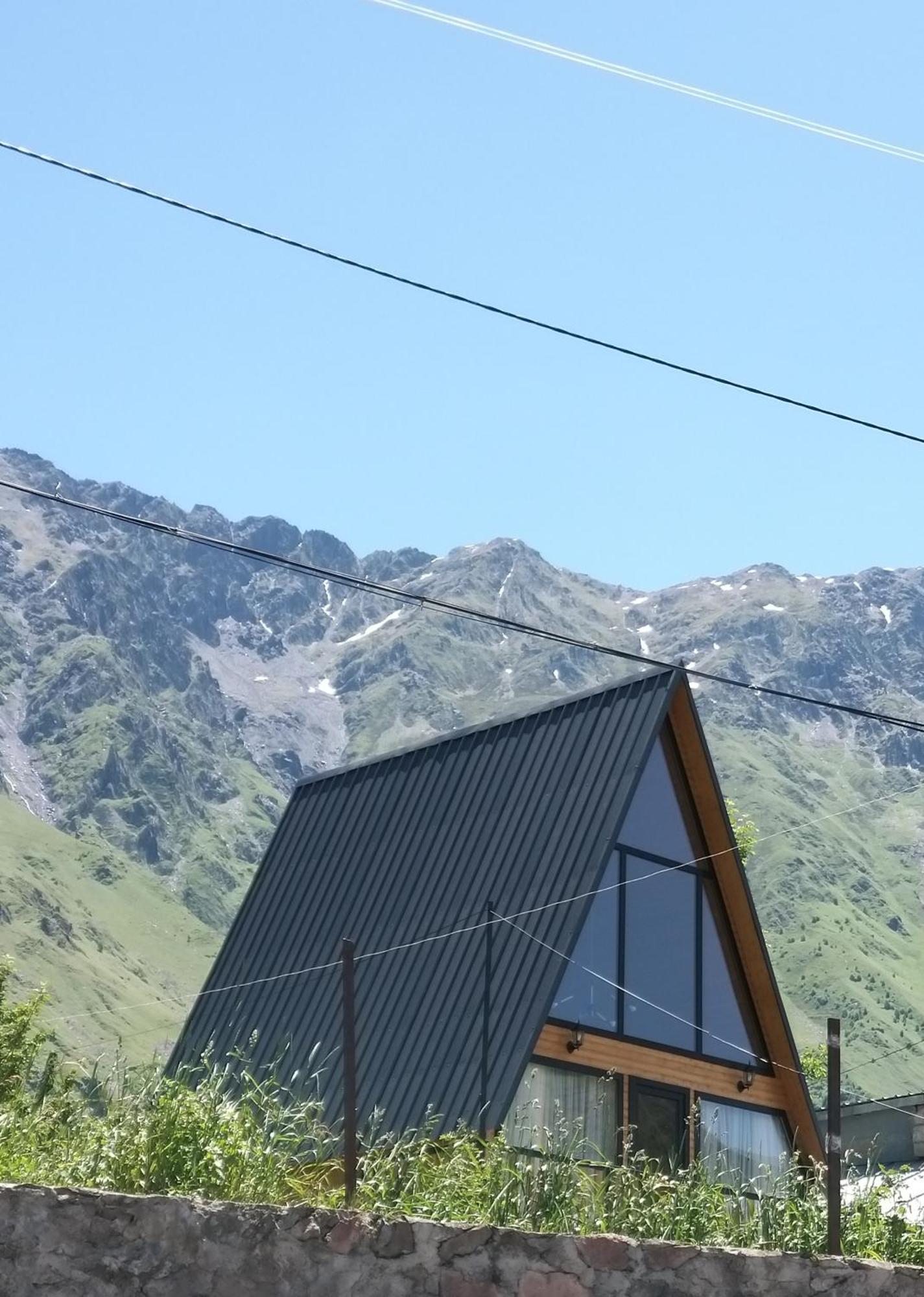 Emotion Kazbegi Apartment Exterior photo